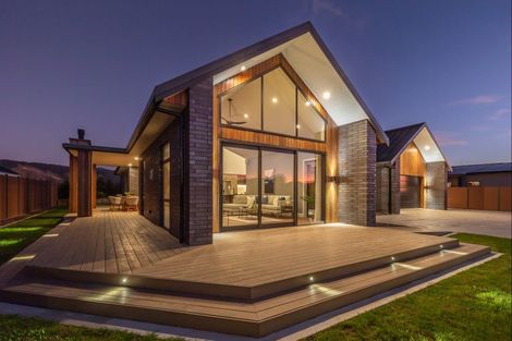 Photo of property in 22 Phoenix Palms Grove, Levin, 5510