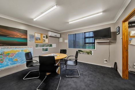 Photo of property in 485 Broadway, Stratford, 4393