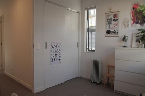Photo of property in 24u7 Princess Terrace, Newtown, Wellington, 6021