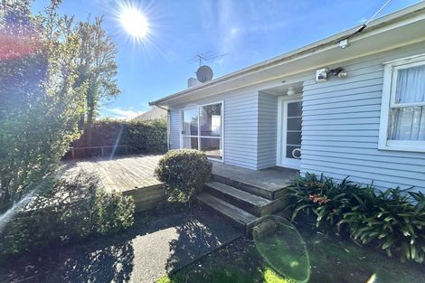 Photo of property in 1/41 Aeroview Drive, Beach Haven, Auckland, 0626