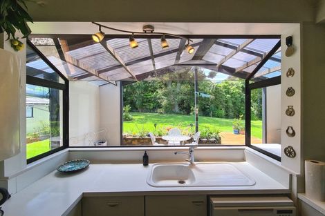 Photo of property in 30 Driving Creek Road, Coromandel, 3506