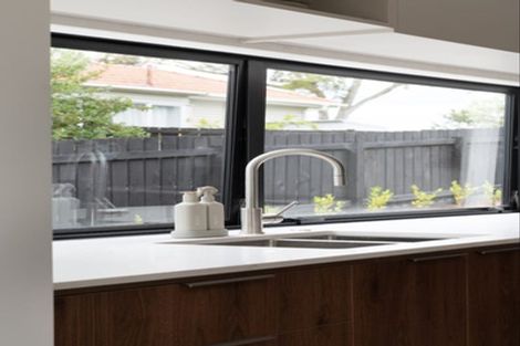 Photo of property in 16 Ridout Street, Maeroa, Hamilton, 3200