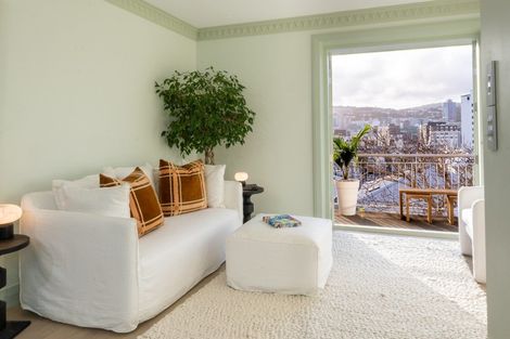 Photo of property in Hamilton Flats, 9u1 Hawker Street, Mount Victoria, Wellington, 6011