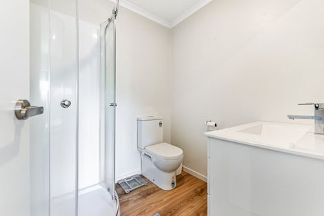 Photo of property in 90u2 Carrington Avenue, Silverdale, Hamilton, 3216