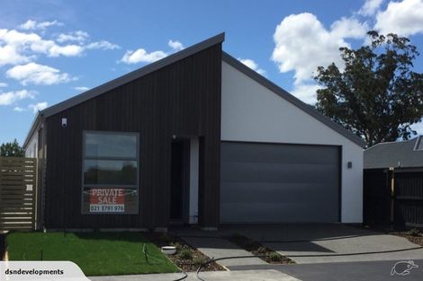 Photo of property in 22 Manakura Street, Avonhead, Christchurch, 8042