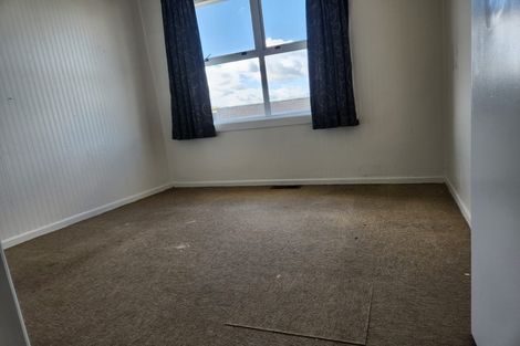 Photo of property in 21 Parker Avenue, New Lynn, Auckland, 0600