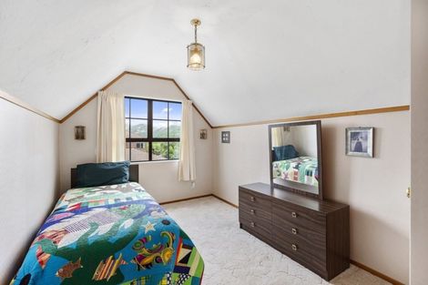 Photo of property in 30 Satara Crescent, Khandallah, Wellington, 6035