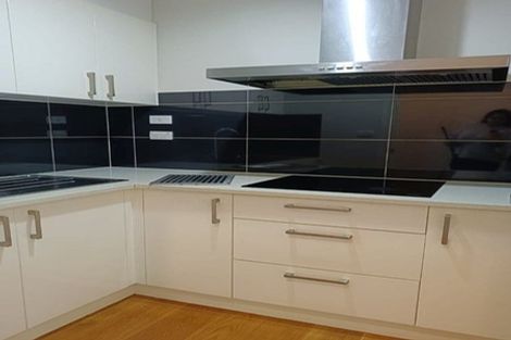Photo of property in 24 Beros Place, Flat Bush, Auckland, 2016