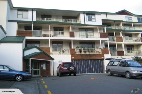 Photo of property in 8u8 Girton Terrace, Mount Cook, Wellington, 6021