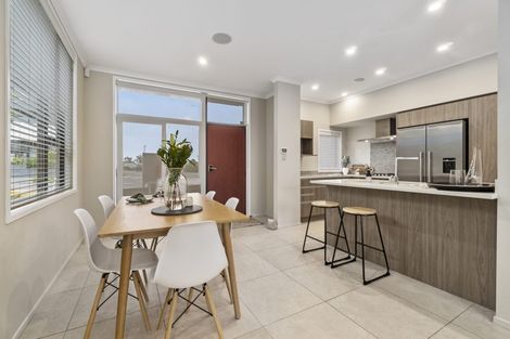 Photo of property in 180 Hobsonville Point Road, Hobsonville, Auckland, 0616