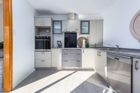 Photo of property in 1/236 Grahams Road, Burnside, Christchurch, 8053