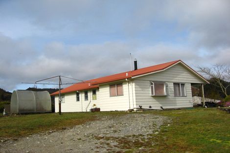 Photo of property in 31 Coal Street, Reefton, 7830