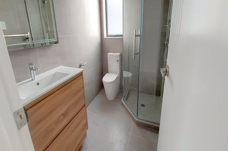 Photo of property in 20c Mackenzie Street, Te Atatu South, Auckland, 0610