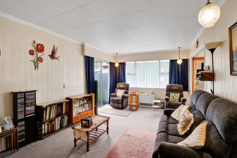 Photo of property in 38 Standish Street, Inglewood, 4330