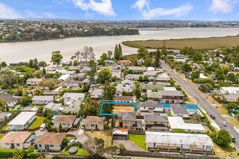 Photo of property in 742b Te Atatu Road, Te Atatu Peninsula, Auckland, 0610