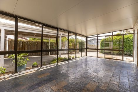 Photo of property in 44 Buick Crescent, Awapuni, Palmerston North, 4412