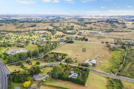Photo of property in 19 Durey Road, Dairy Flat, 0792