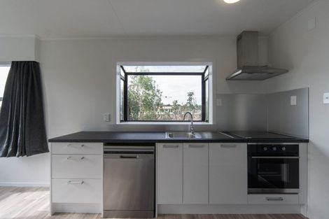 Photo of property in 22 Poaka Avenue, Dinsdale, Hamilton, 3204