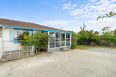 Photo of property in 2/136 Wainoni Road, Avondale, Christchurch, 8061