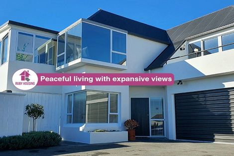 Photo of property in 2/79 Cannon Hill Crescent, Mount Pleasant, Christchurch, 8081