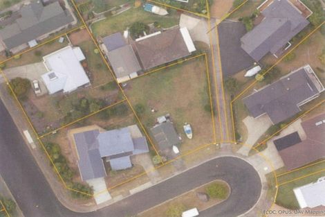 Photo of property in 100 Fernleigh Glade, Whangamata, 3620