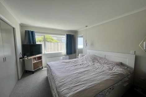 Photo of property in 1 Henrietta Maxwell Grove, Wainuiomata, Lower Hutt, 5014