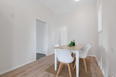 Photo of property in 85 Broadway, Stratford, 4332