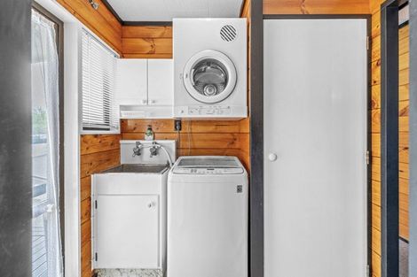 Photo of property in 11 Russell Street, Marton, 4710