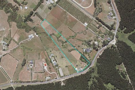 Photo of property in 293 Ararimu Valley Road, Helensville, Waimauku, 0882