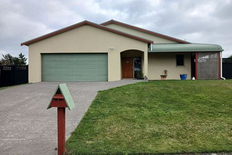 Photo of property in 7 Elizabeth Grove, Stratford, 4332