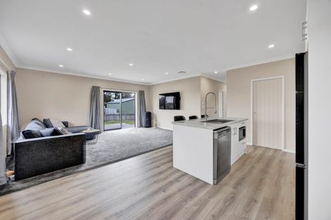 Photo of property in 7 Manatu Lane, Inglewood, 4330