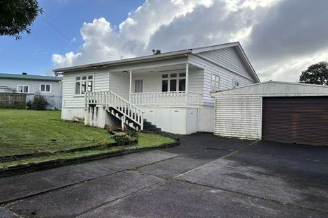 Photo of property in 11 Miro Street, New Lynn, Auckland, 0600