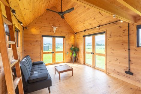 Photo of property in 22 Gawler Street, Te Horo Beach, Otaki, 5581