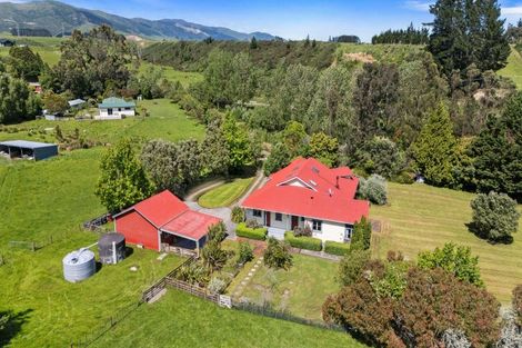 Photo of property in 75 Kahuterawa Road, Linton, Palmerston North, 4472