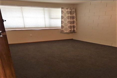 Photo of property in 2/402 Lyndon Road West, Hastings, 4122