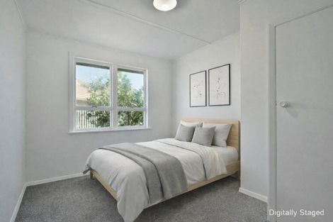 Photo of property in 301 Ruru Place, Camberley, Hastings, 4120