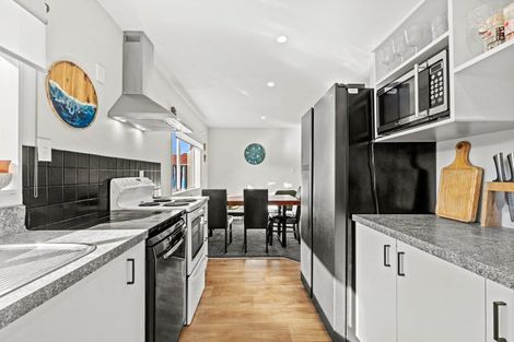 Photo of property in 99a Bower Avenue, New Brighton, Christchurch, 8083