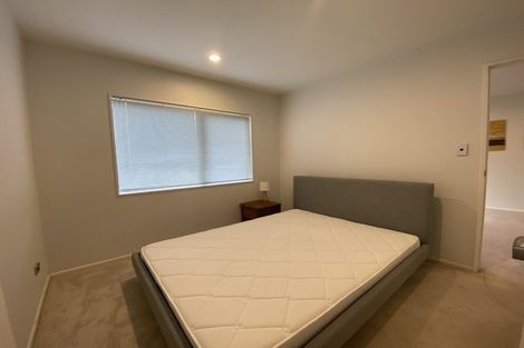 Photo of property in 68 Laurel Oak Drive, Schnapper Rock, Auckland, 0632