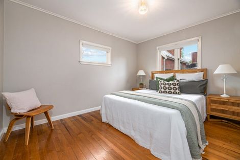 Photo of property in 82 Rosier Road, Glen Eden, Auckland, 0602