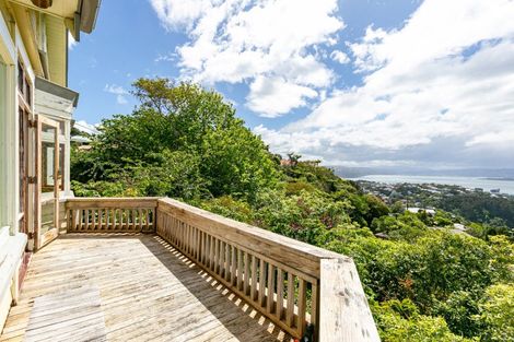 Photo of property in 67 Highbury Road, Highbury, Wellington, 6012