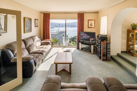 Photo of property in 2u6 Grafton Road, Roseneath, Wellington, 6011