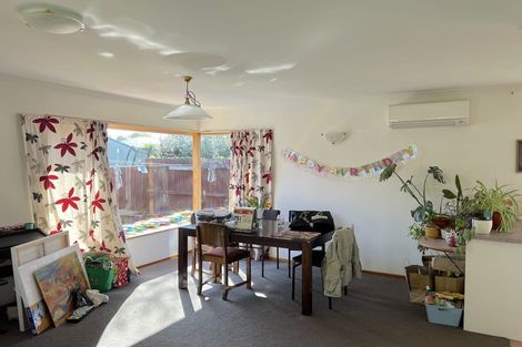Photo of property in 104 Yaldhurst Road, Sockburn, Christchurch, 8042