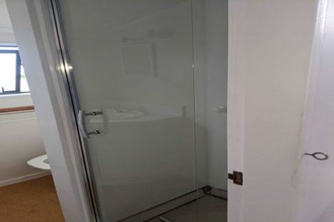 Photo of property in 2/9 Mana Esplanade, Paremata, Porirua, 5026