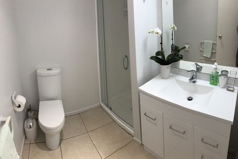 Photo of property in 33e Florence Avenue, Orewa, 0931