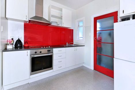 Photo of property in 154 Wainoni Road, Avondale, Christchurch, 8061