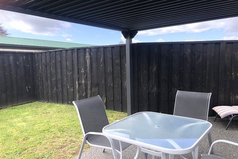 Photo of property in 14u2 Mitcham Avenue, Forest Lake, Hamilton, 3200