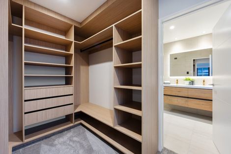 Photo of property in 3 Waitai Close, Long Bay, Auckland, 0630