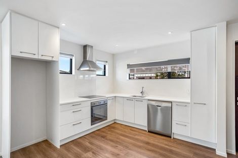 Photo of property in 41 Carder Court, Hobsonville, Auckland, 0618