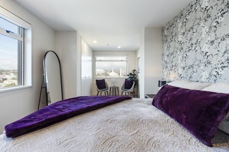 Photo of property in 5/120 Saint Aubyn Street, New Plymouth, 4310