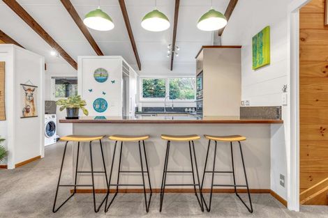 Photo of property in 44 Grand Vue Road, Kawaha Point, Rotorua, 3010